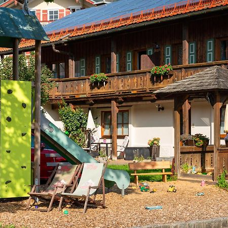 Cafe Chiemgau Und Gaestehaus Ruhpolding Exteriér fotografie