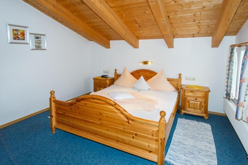 Cafe Chiemgau Und Gaestehaus Ruhpolding Exteriér fotografie