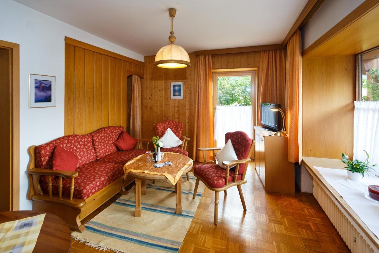 Cafe Chiemgau Und Gaestehaus Ruhpolding Exteriér fotografie