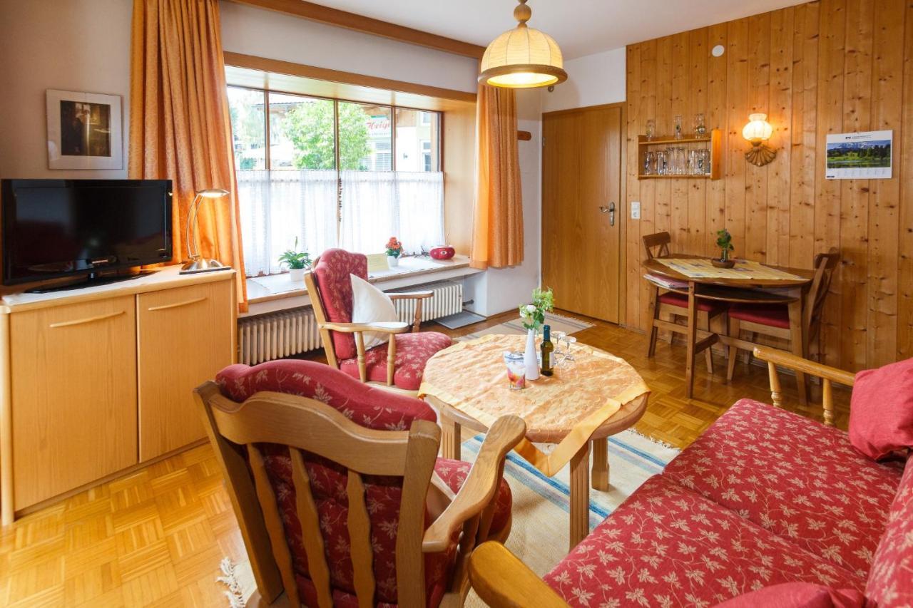Cafe Chiemgau Und Gaestehaus Ruhpolding Exteriér fotografie