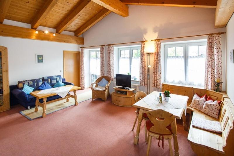 Cafe Chiemgau Und Gaestehaus Ruhpolding Exteriér fotografie